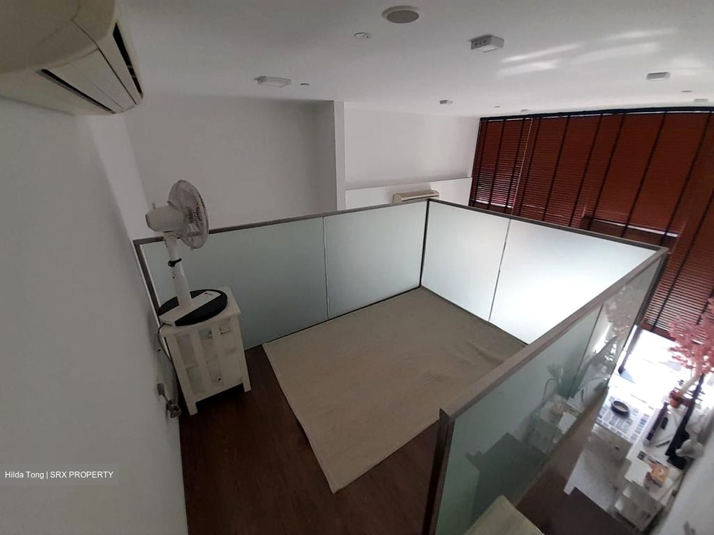 PS100 (D2), Office #565031231